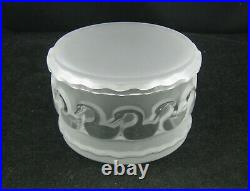 Lalique Frosted Crystal Swans Trinket Powder Jar 4 Mint Condition