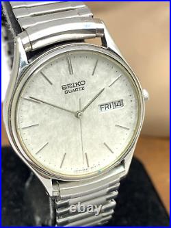 Seiko Men's Watch 6533-8019 Vintage Quartz Frosted Dial Day Date Silver Steel